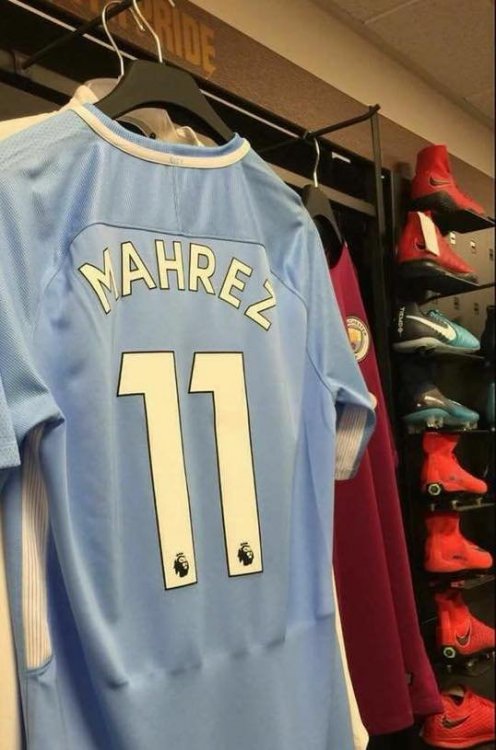 5a721a7d48f90_MahrezMCFCshirt.thumb.jpg.78f53fc5b25ccae3d604e71f8b08bd70.jpg