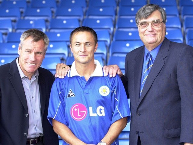 dennis-wise.jpg.8721293ed7b463baa894966abd54dcf6.jpg